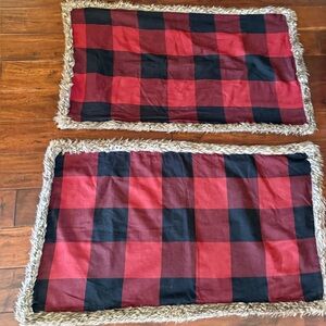 Aspen Red and Black Buffalo Plaid King shams with faux fur trim Set of 2